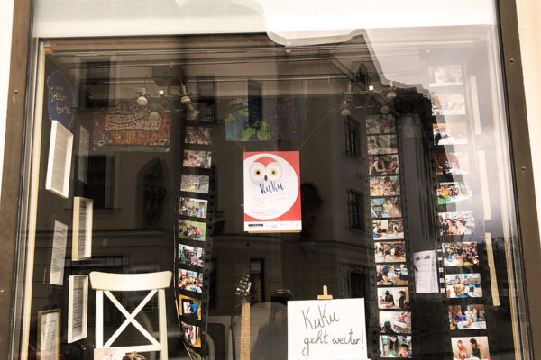 Kuku-Schaufenster